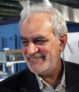 برای آغاز سال چهارم انتشار هفته نامه پیوند ایرانیان